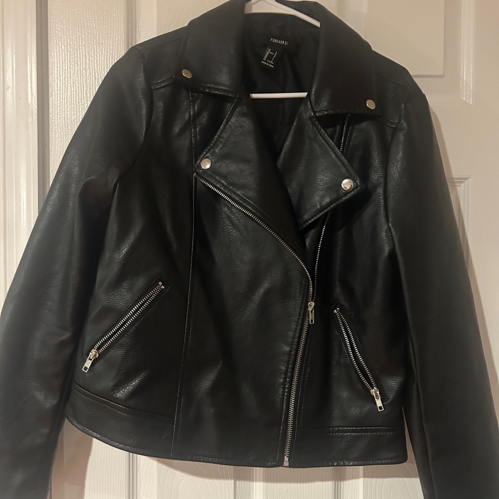 Forever 21 Black Faux Leather Jacket Size L